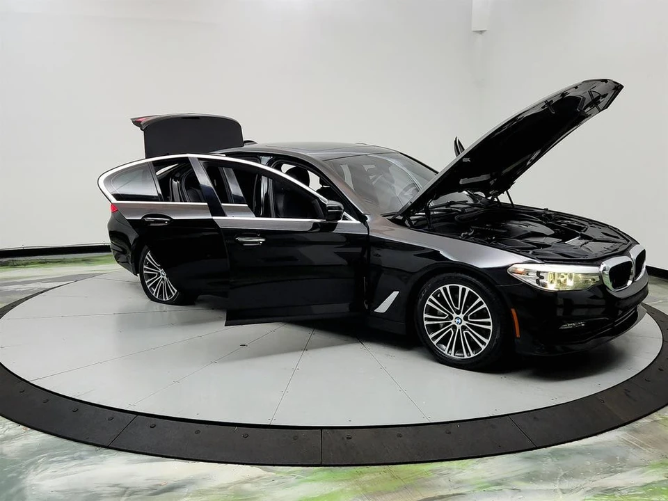 2017 BMW 5 Series - Image 10 of 21