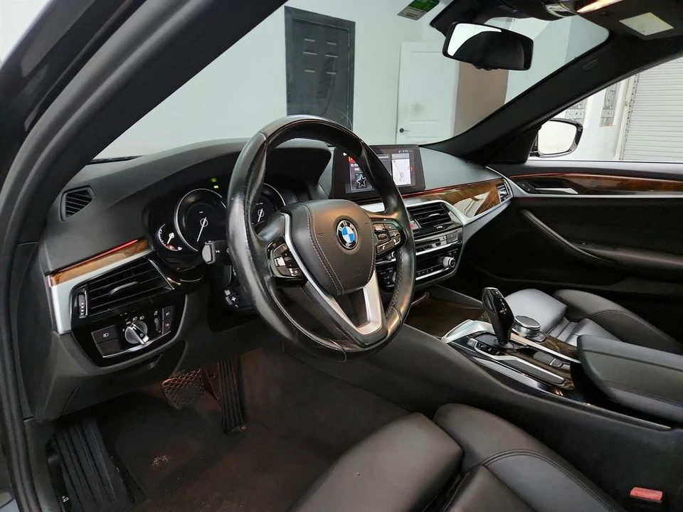 2017 BMW 5 Series - Image 13 of 21