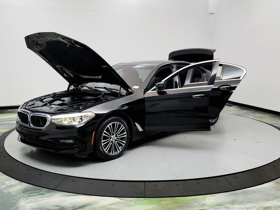 2017 BMW 5 Series - Image 9 of 21
