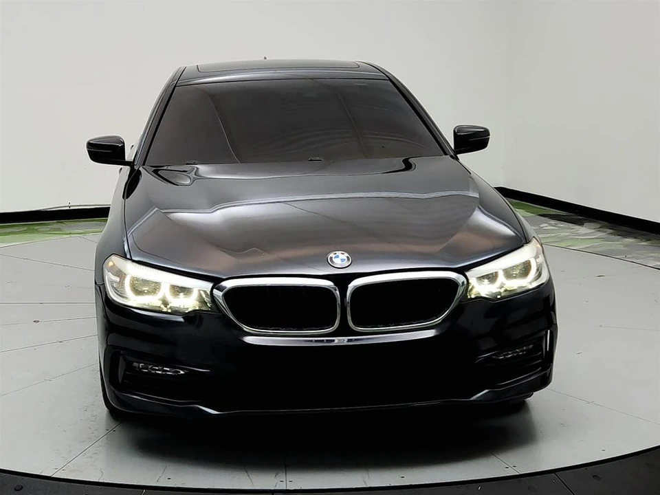 2017 BMW 5 Series - Image 2 of 21