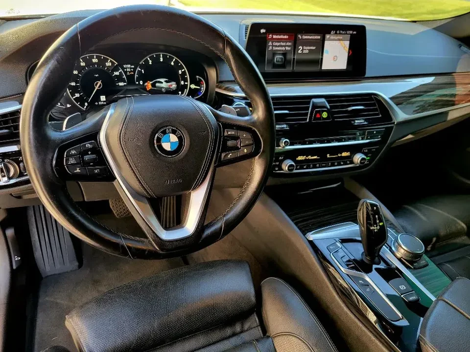 2017 BMW 5 Series - Image 8 of 16