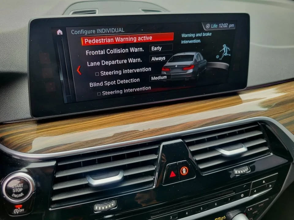 2017 BMW 5 Series - Image 14 of 16