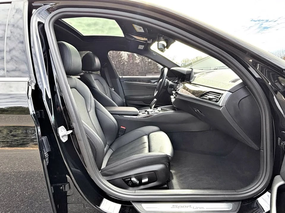 2017 BMW G30 5 Series Sedan - Image 14 of 17