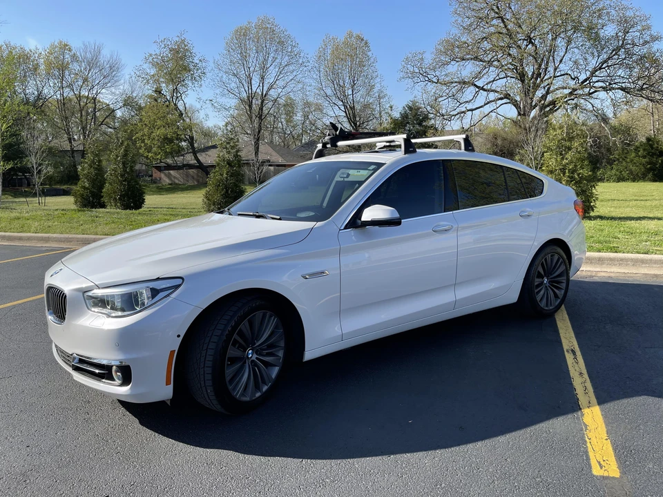 2017 BMW 5 Series - Image 7 of 31