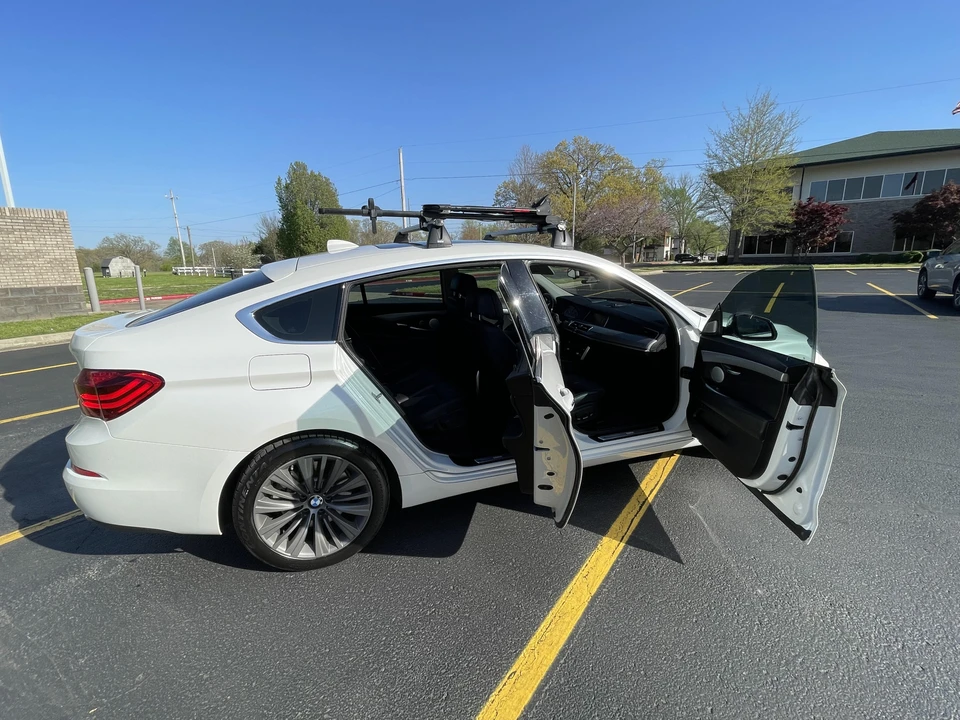 2017 BMW 5 Series - Image 24 of 31
