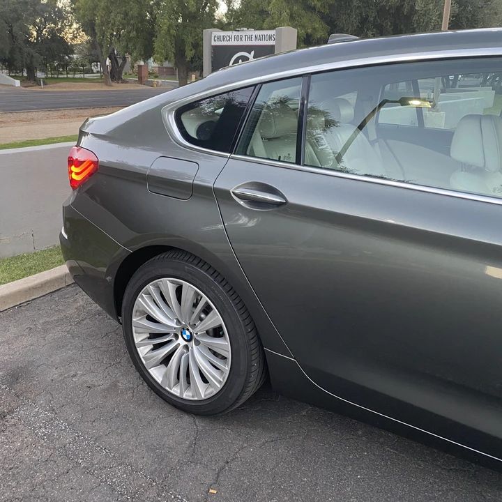2017 BMW 5 Series - Image 13 of 31