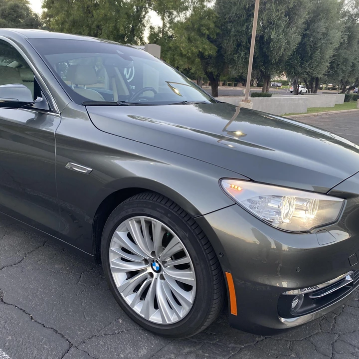2017 BMW 5 Series - Image 15 of 31