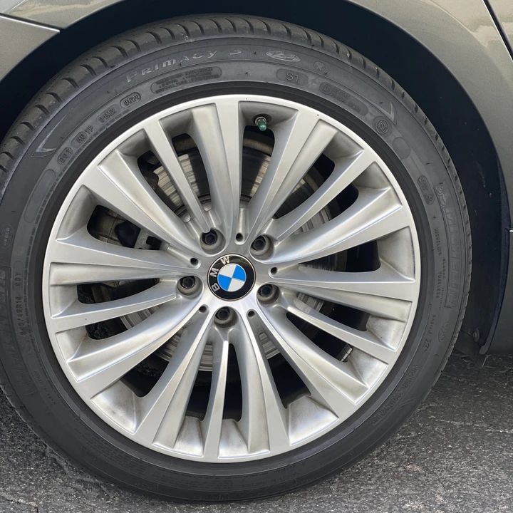 2017 BMW 5 Series - Image 28 of 31