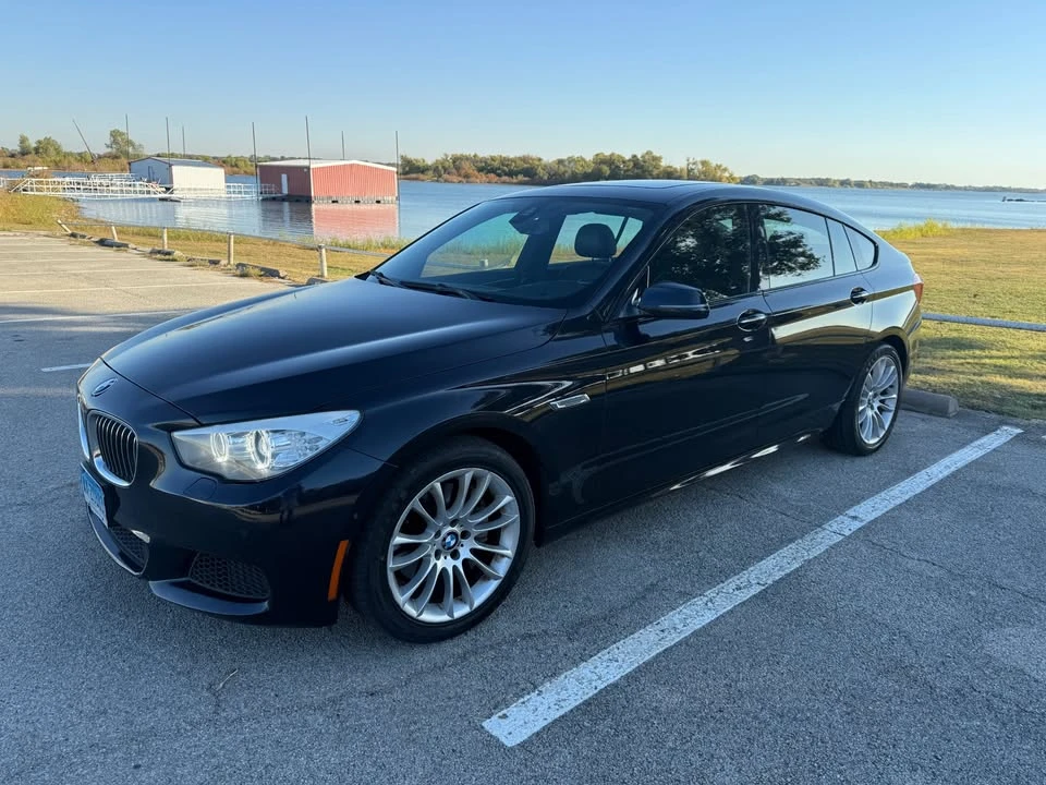2017 BMW 5 Series - Image 2 of 15