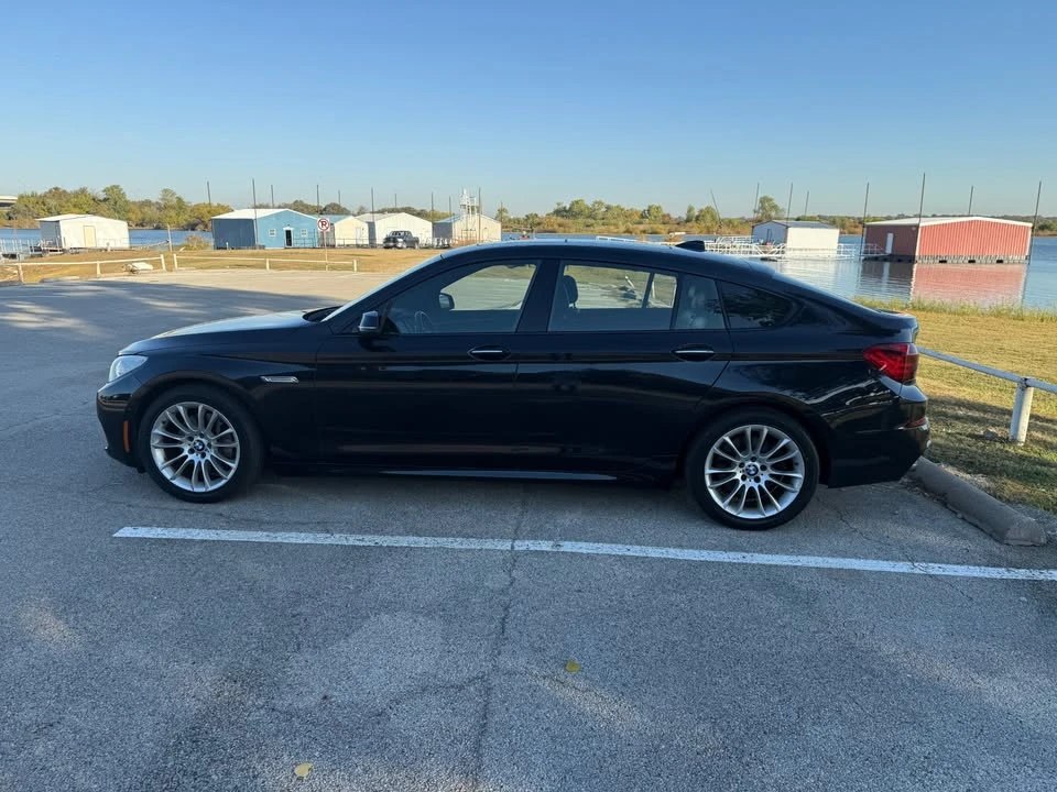 2017 BMW 5 Series - Image 9 of 15
