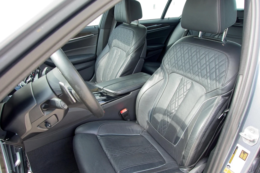 2017 BMW G30 5 Series Sedan - Image 30 of 31