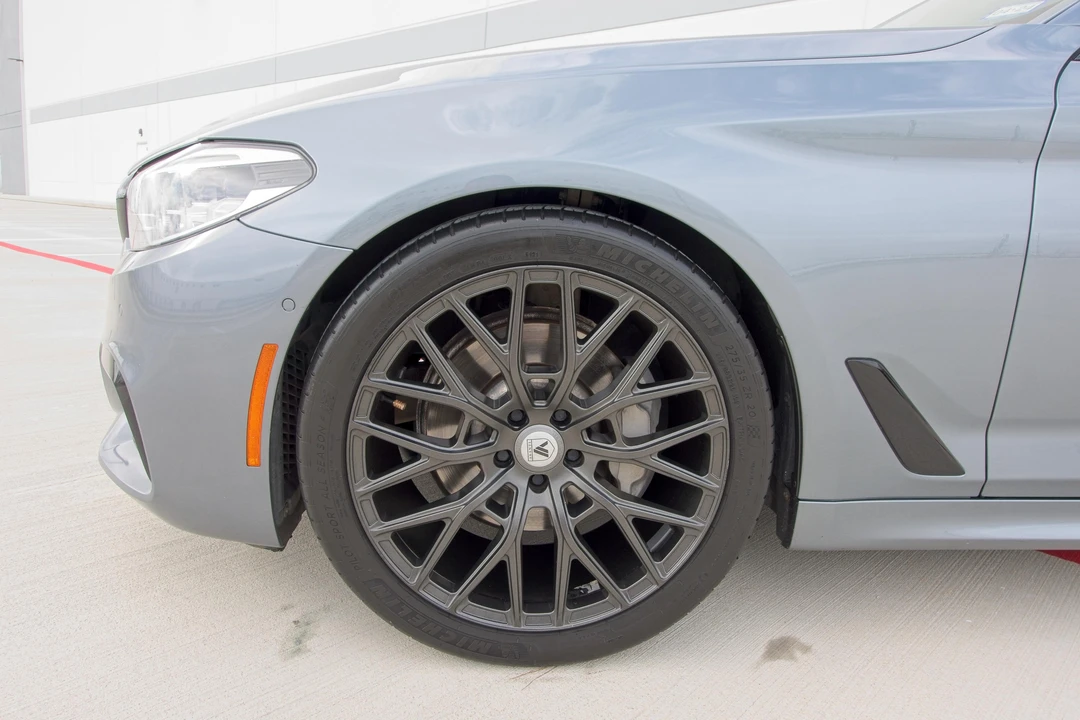 2017 BMW G30 5 Series Sedan - Image 25 of 31