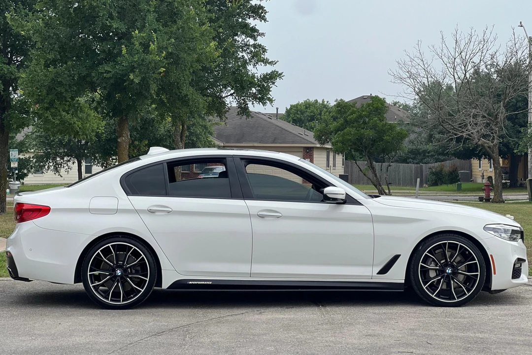 2017 BMW G30 5 Series Sedan - Image 3 of 31
