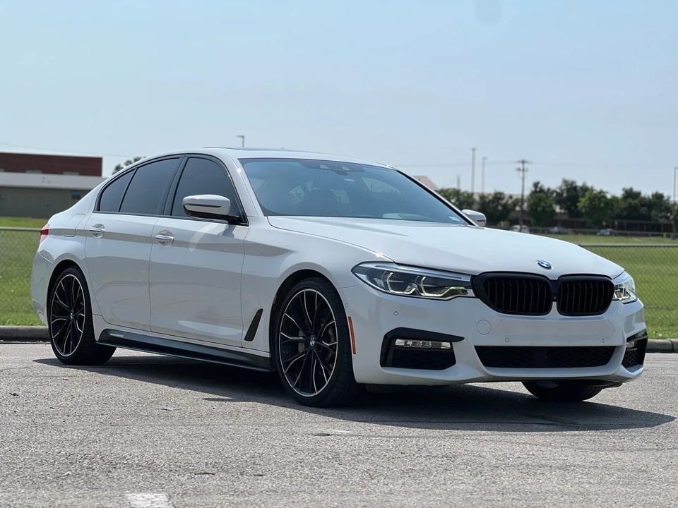 2017 BMW G30 5 Series Sedan - Image 9 of 31
