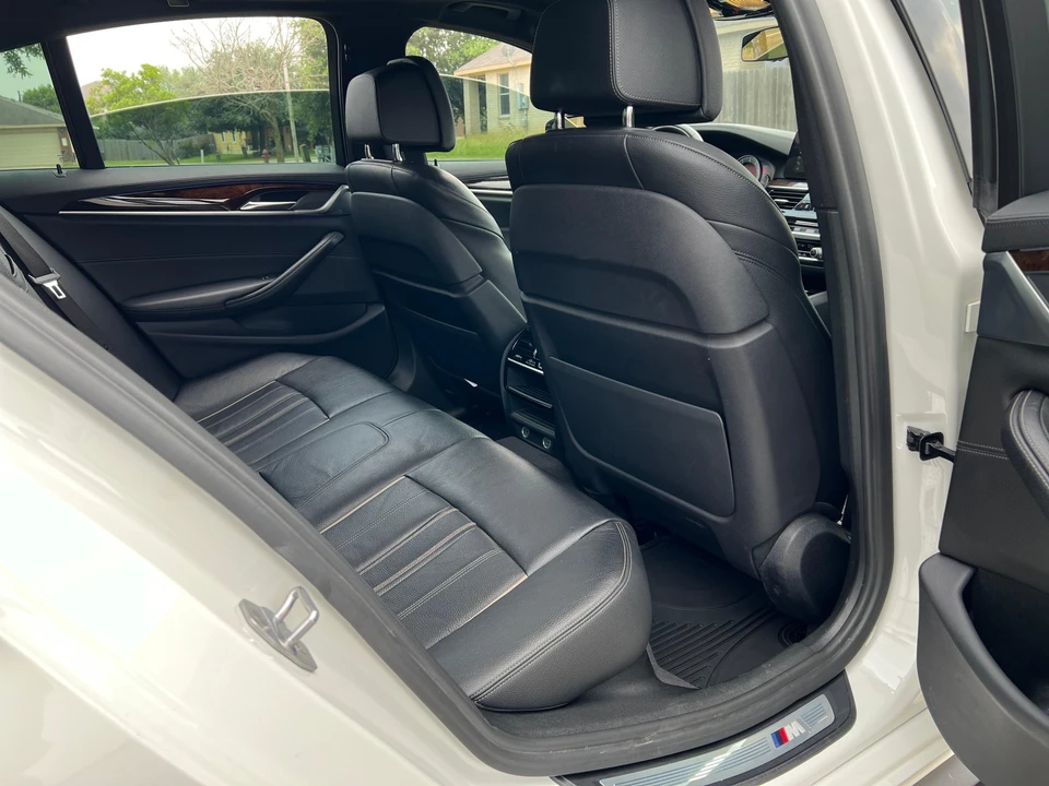 2017 BMW G30 5 Series Sedan - Image 23 of 31