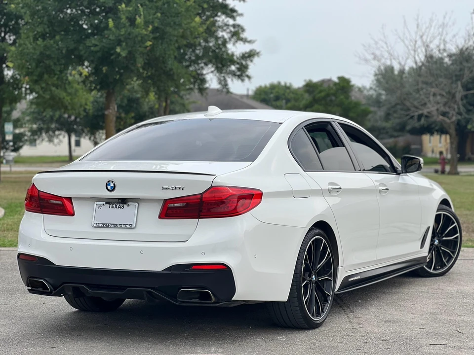 2017 BMW G30 5 Series Sedan - Image 8 of 31