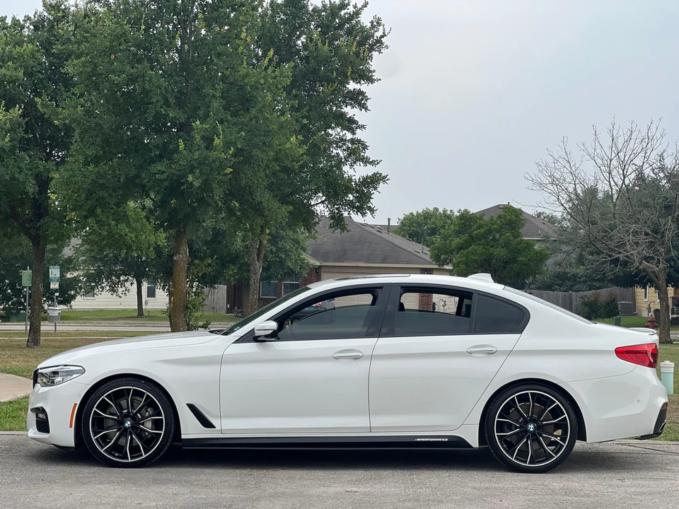 2017 BMW G30 5 Series Sedan - Image 7 of 31