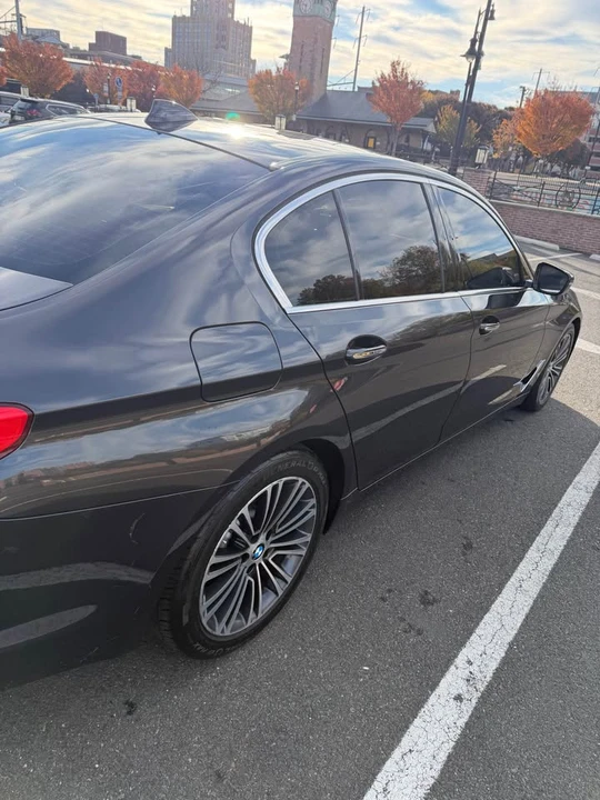 2017 BMW G30 5 Series Sedan - Image 2 of 7