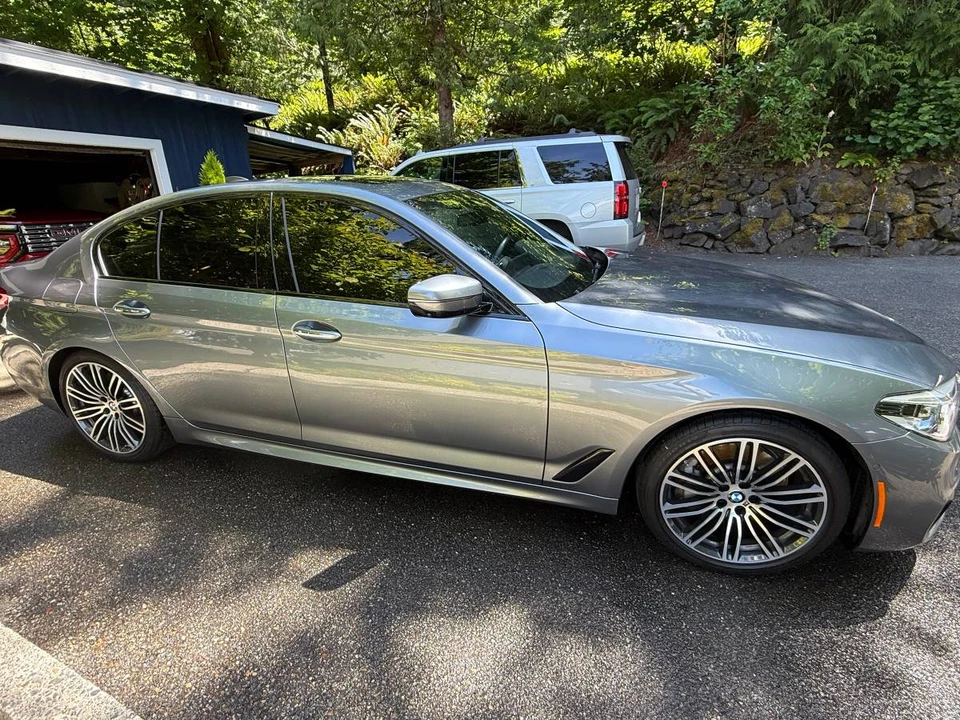 2017 BMW G30 5 Series Sedan - Image 2 of 10