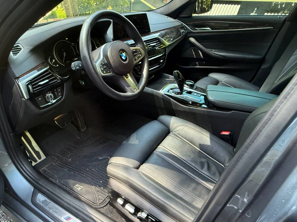 2017 BMW G30 5 Series Sedan - Image 3 of 10