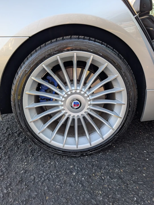 2017 BMW Alpina B6 - Image 11 of 21