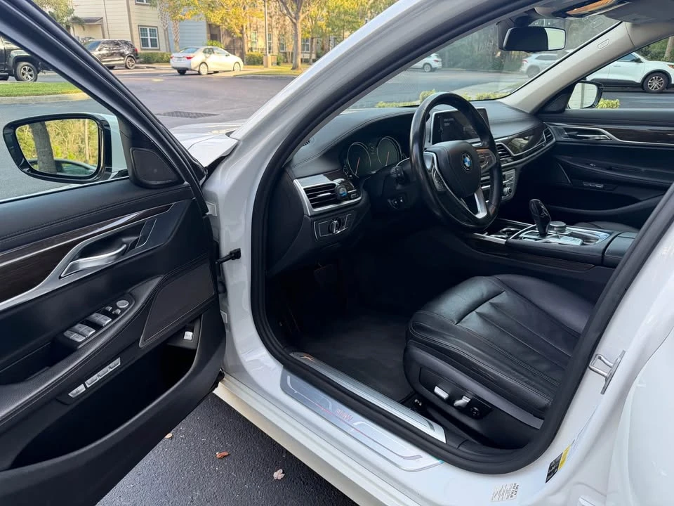 2017 BMW G11/G12 7 Series - Image 12 of 20