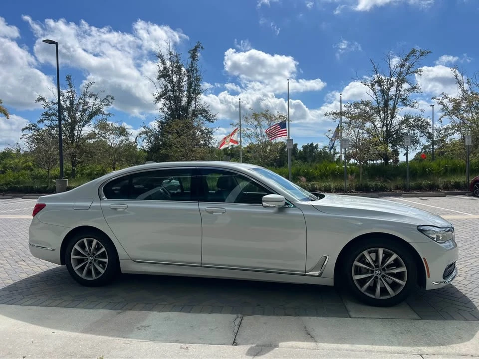 2017 BMW G11/G12 7 Series - Image 9 of 19