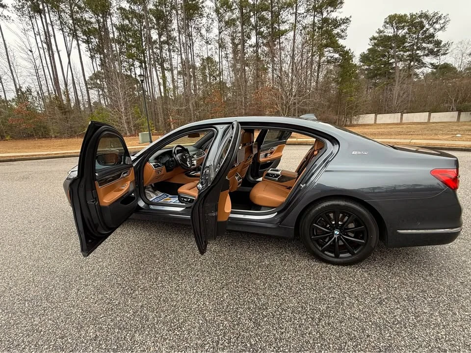 2017 BMW G11/G12 7 Series - Image 12 of 20