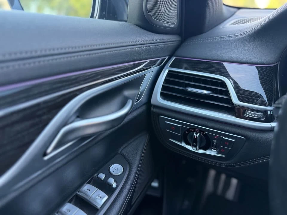 2017 BMW G11/G12 7 Series - Image 9 of 20
