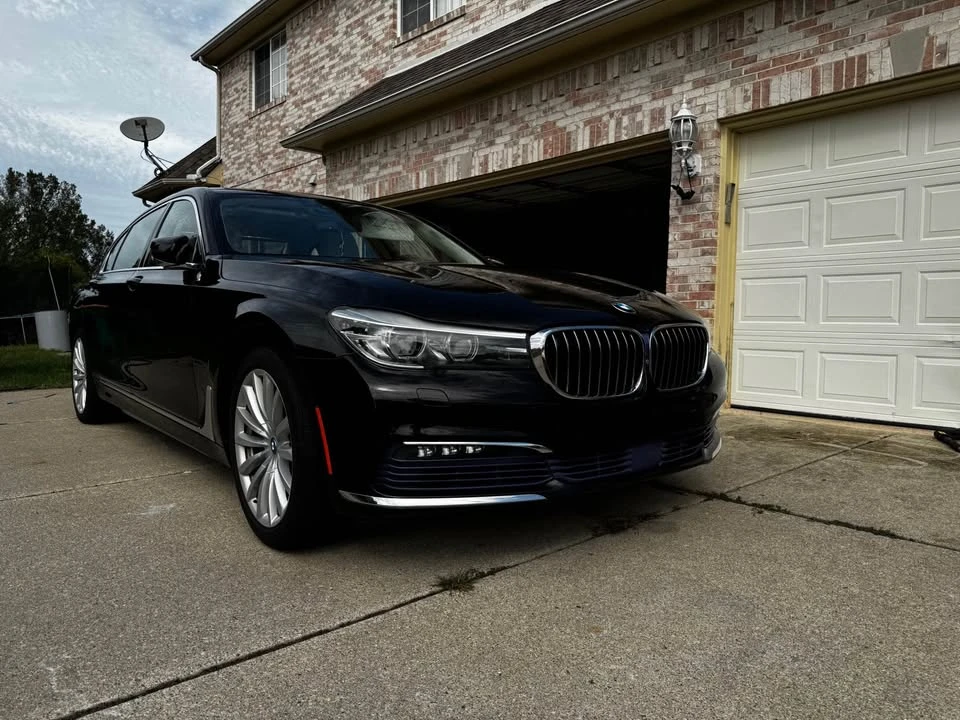 2017 BMW G11/G12 7 Series - Image 3 of 10