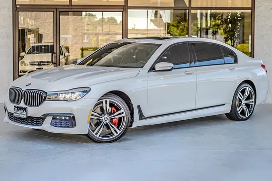 2017 BMW 7 Series 740i