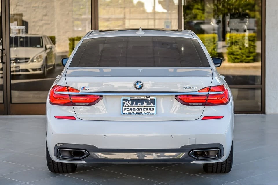 2017 BMW G11/G12 7 Series - Image 4 of 20