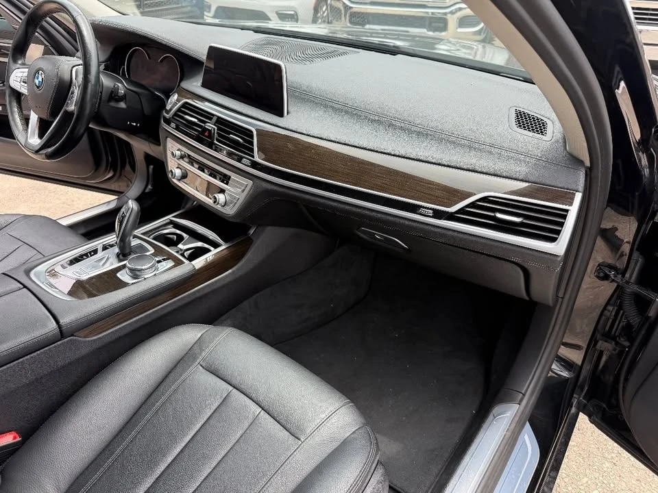 2017 BMW G11/G12 7 Series - Image 10 of 20