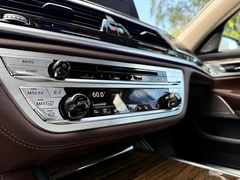 2017 BMW G11/G12 7 Series - Image 11 of 20