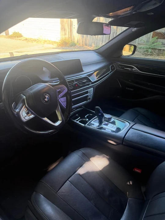 2017 BMW G11/G12 7 Series - Image 6 of 7