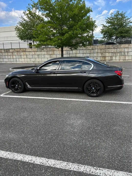 2017 BMW G11/G12 7 Series - Image 6 of 15