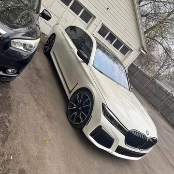 2017 BMW 7 Series 740i Sedan 4D