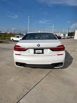 2017 BMW 7 Series 740i Sedan 4D