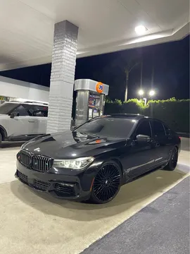 2017 BMW 740i M Sport Sedan