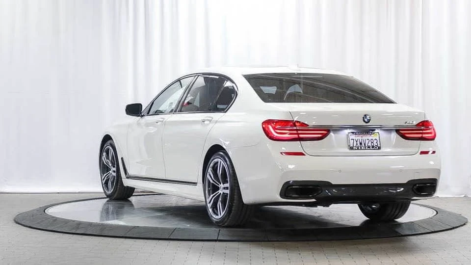 2017 BMW G11/G12 7 Series - Image 2 of 3