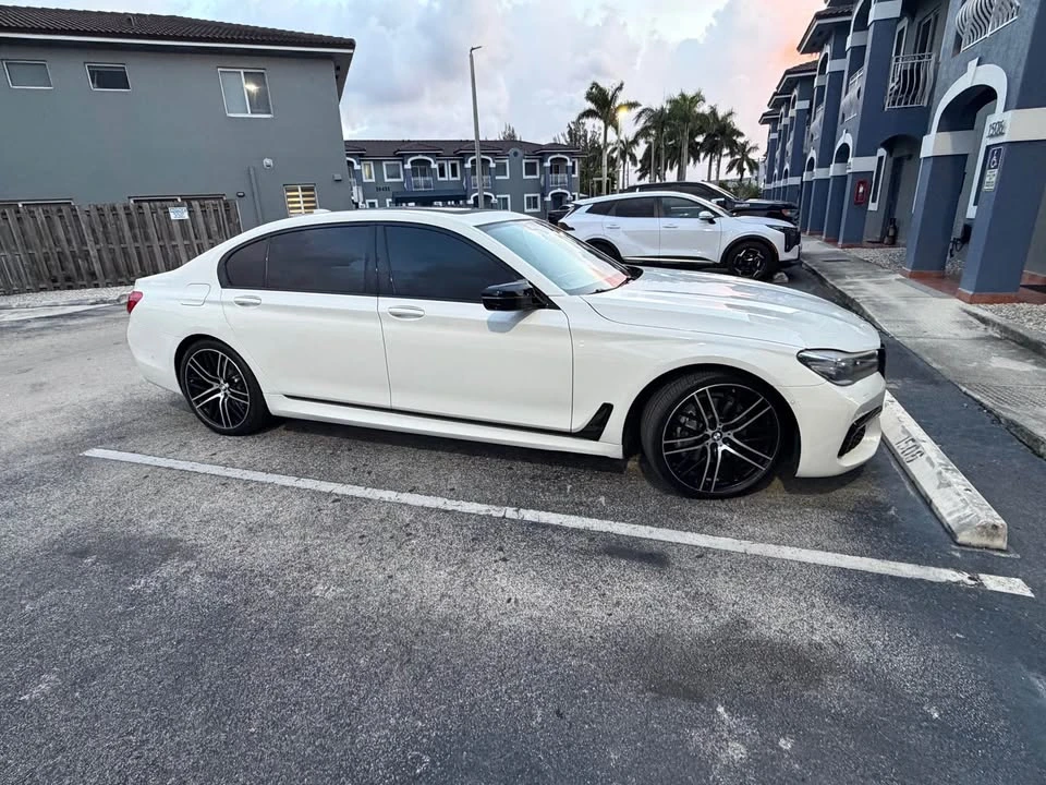 2017 BMW G11/G12 7 Series - Image 4 of 13