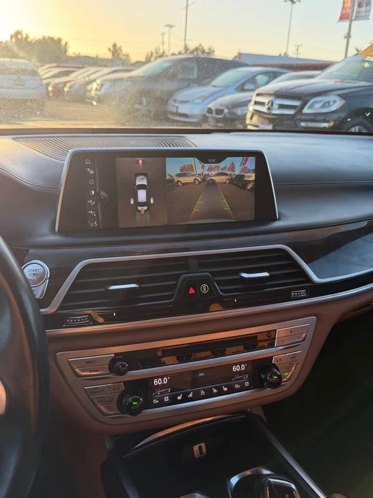 2017 BMW G11/G12 7 Series - Image 9 of 10