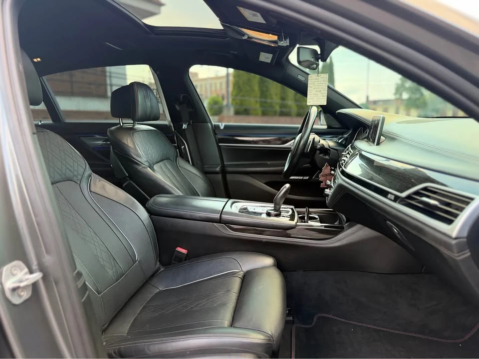 2017 BMW G11/G12 7 Series - Image 9 of 18