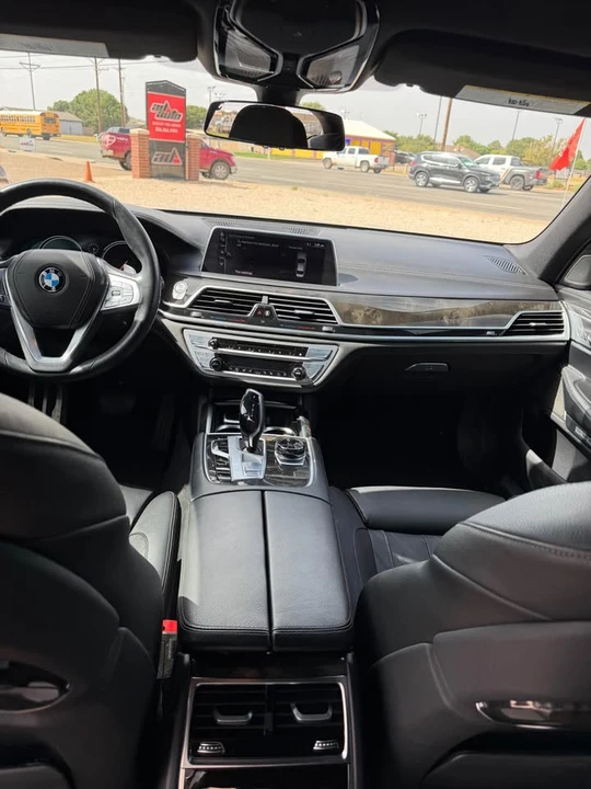 2017 BMW G11/G12 7 Series - Image 11 of 20