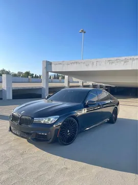 2017 BMW 7 Series 740i Sedan 4D