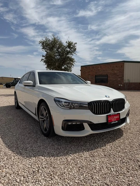 2017 BMW G11/G12 7 Series - Image 2 of 20