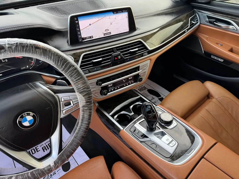 2017 BMW G11/G12 7 Series - Image 12 of 20
