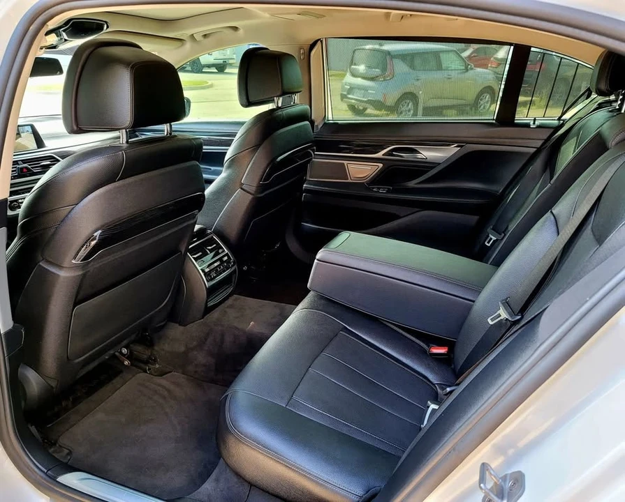 2017 BMW G11/G12 7 Series - Image 10 of 20