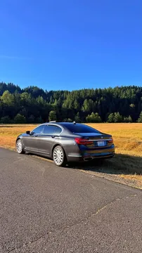 2017 BMW 7 Series 740i xDrive Sedan 4D