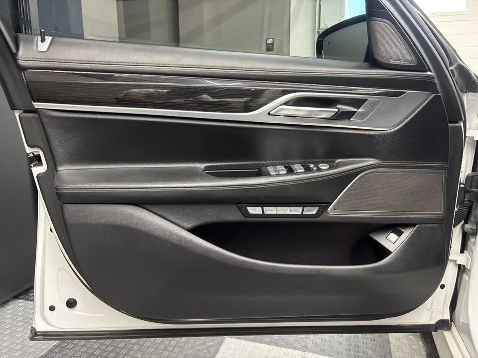2017 BMW G11/G12 7 Series - Image 10 of 20